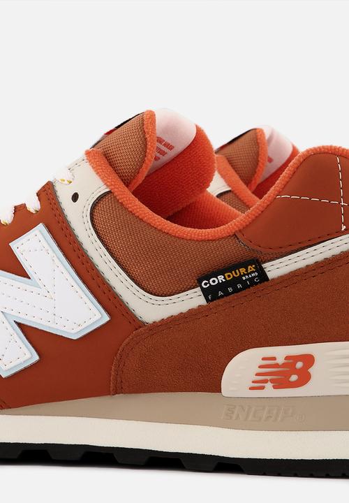 New Balance  - 574 v2 - rust (643)
