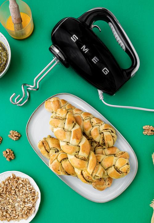 smeg - Hand mixer glossy - black