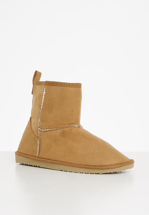 Cotton On - Body home boot - maple syrup
