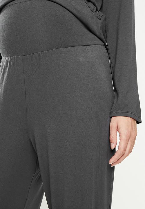 Superbalist - Maternity nursing jogger sleepset - ebony