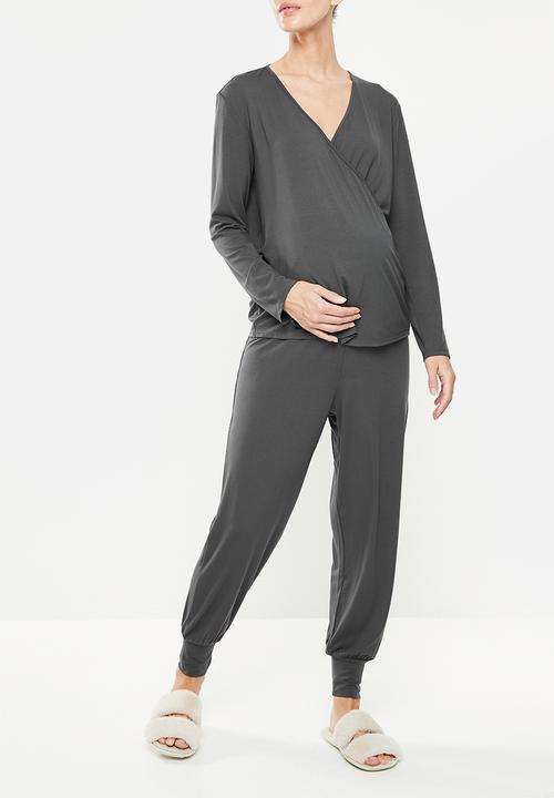 Superbalist - Maternity nursing jogger sleepset - ebony