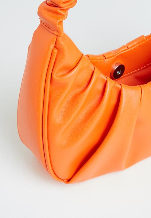 Rubi - Sophie scrunch shoulder bag - orange