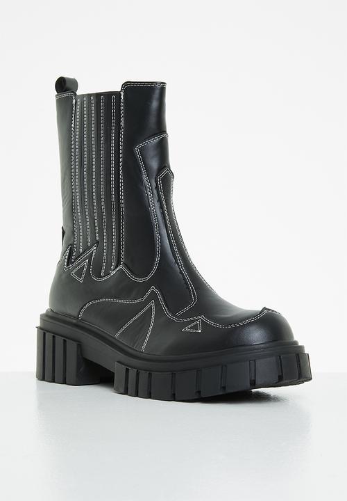 Public Desire - Farfetch chunky ankle boot - black