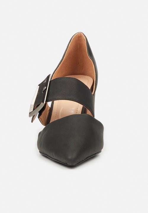Butterfly Feet - Ruth big buckle heel - black