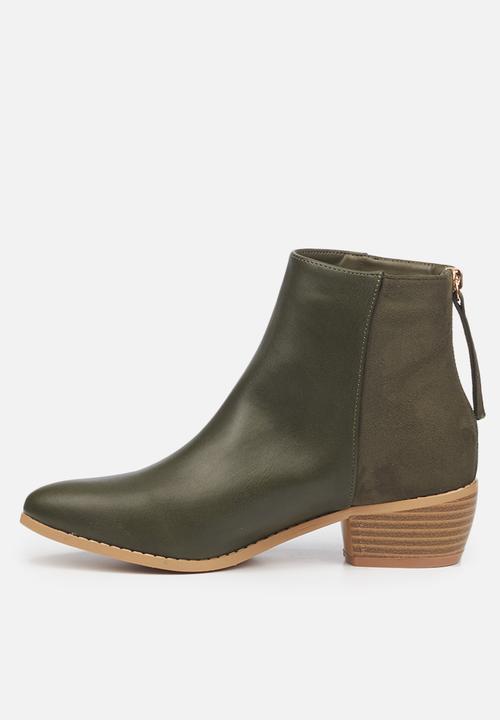 Butterfly Feet - Saddle 1 ankle boot - olive