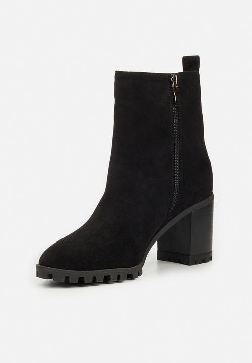 Butterfly Feet - Tallie ankle boot - black