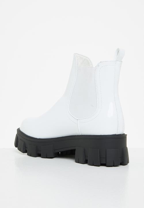 Glamorous - Track sole chunky ankle boot - white
