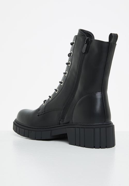 Plum - Mercy lace-up ankle boot - black