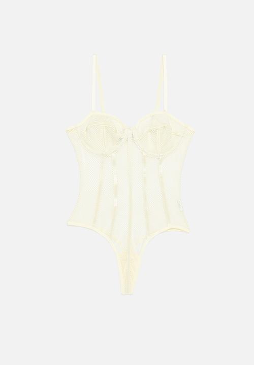 Missguided - Fishnet lingerie bodysuit - cream