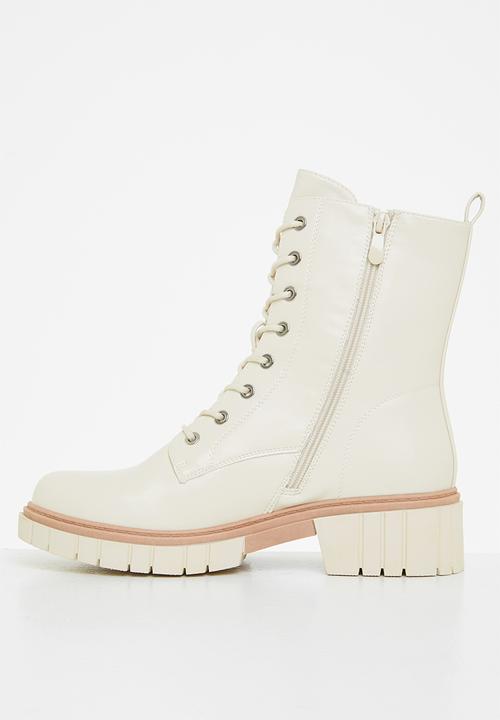 Plum - Mercy lace-up ankle boot - cream