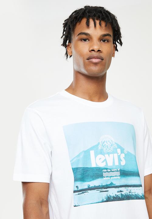 Levi’s® - Short sleeve relaxed fit tee - white