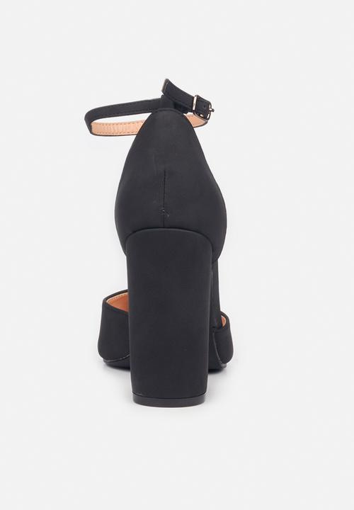 Miss Black - Criss3 ankle strap heel - black