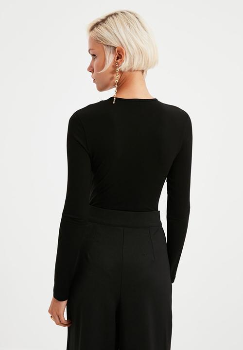 Trendyol - Deep v neck bodysuit - black