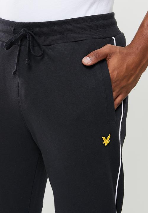 Lyle & Scott - Sweatpant with contrast piping -Black