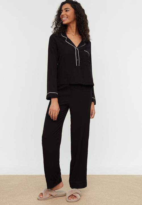 Trendyol - Pajamas set - black
