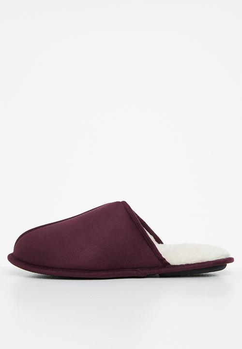 Hush Puppies - Martin microfibre slipper - burgundy