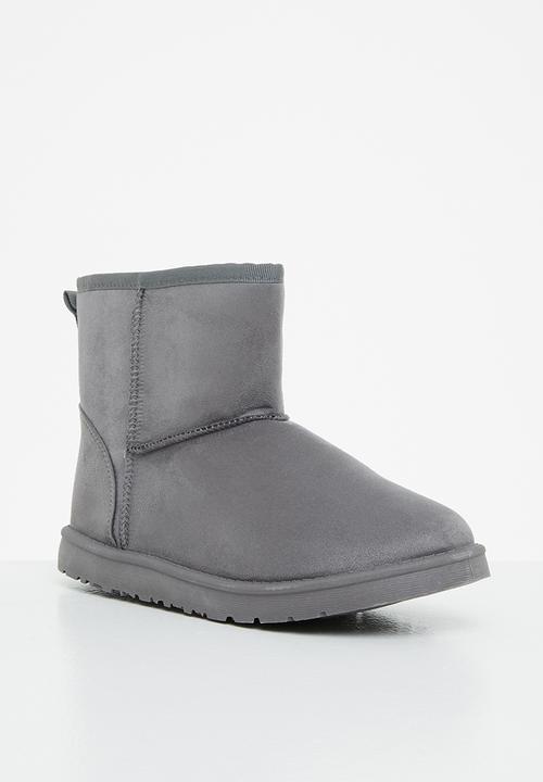 Jada - Faux shearling ankle bootie - grey