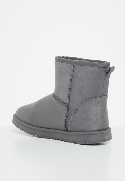 Jada - Faux shearling ankle bootie - grey