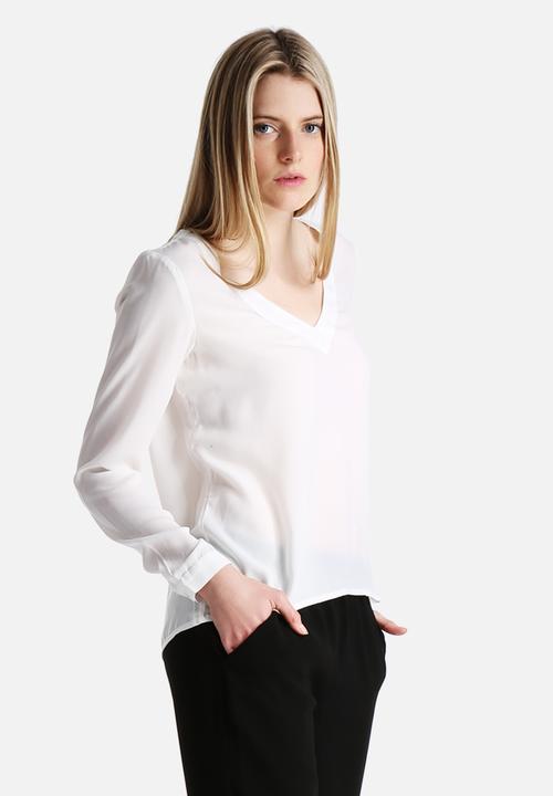 VILA - Neck Top