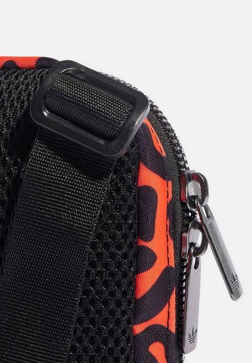 adidas Originals - Rich Mnisi festival bag - black & orange