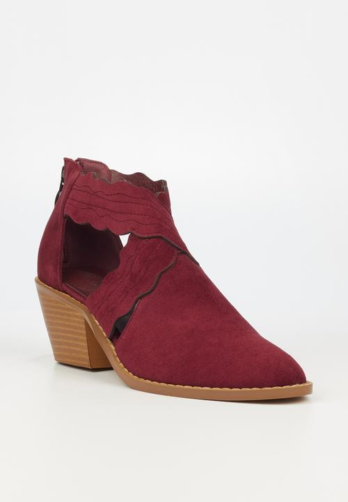 Butterfly Feet - Saddle 4 ankle boot - burgundy
