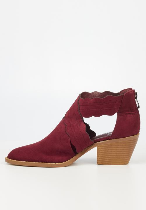Butterfly Feet - Saddle 4 ankle boot - burgundy