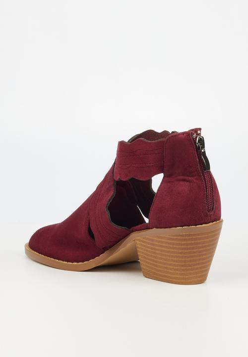 Butterfly Feet - Saddle 4 ankle boot - burgundy