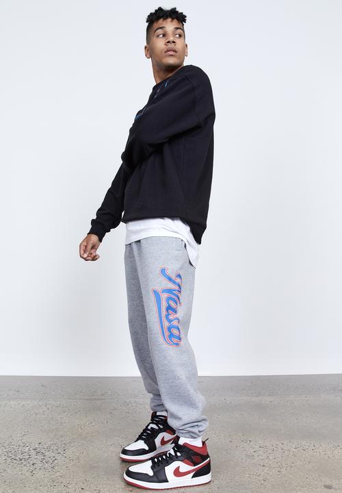 Factorie - Nasa relaxed trackpant - grey marle