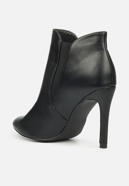 Miss Black - Belle5 ankle boot - black