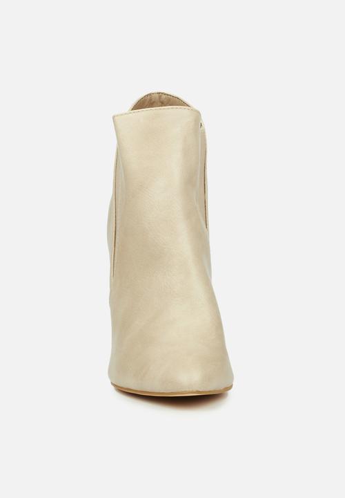 Miss Black - Belle5 ankle boot - bone