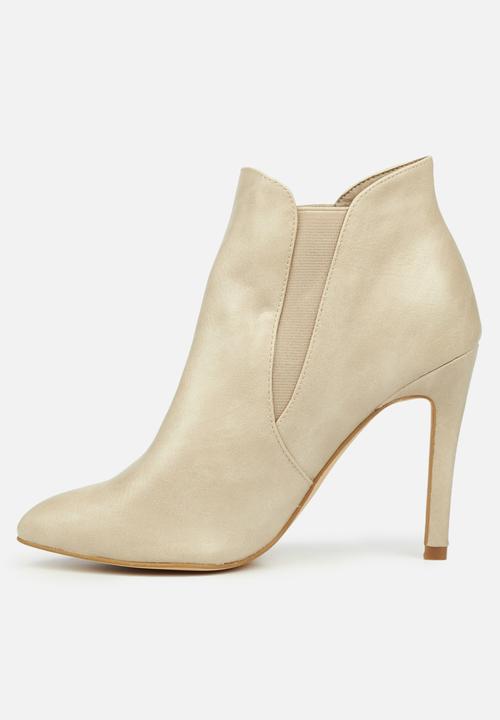 Miss Black - Belle5 ankle boot - bone
