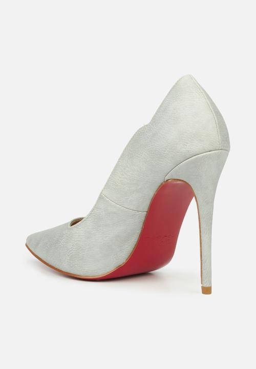 Miss Black - Lou9 court heel - grey