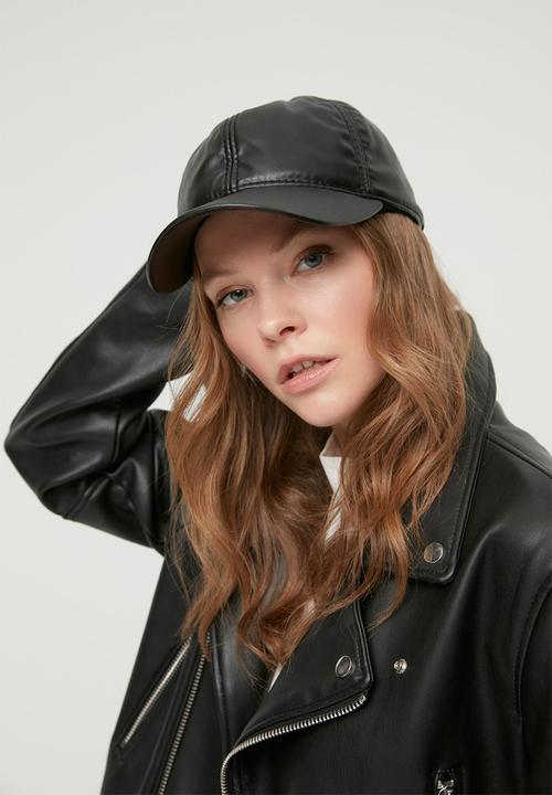 Trendyol - Pu peak cap - black