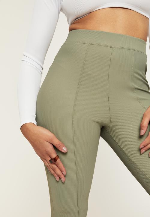 Supré  - Split front pant - desert sage