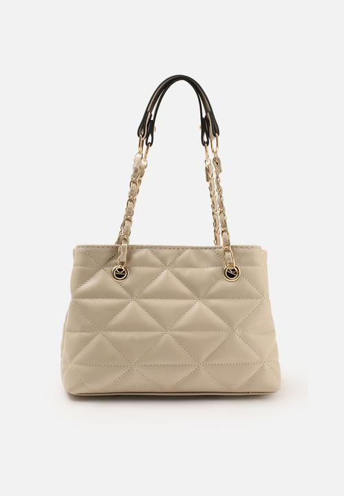 Trendyol - Triangle quilt bag - beige