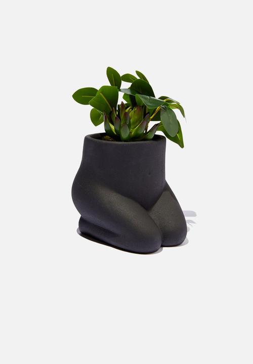 Typo - Good form shaped planter - kneeling matte black