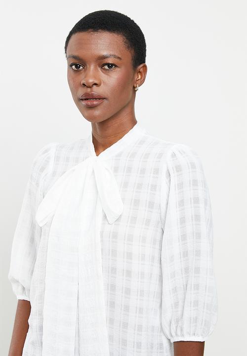 Me&B - Neck tie blouse - white