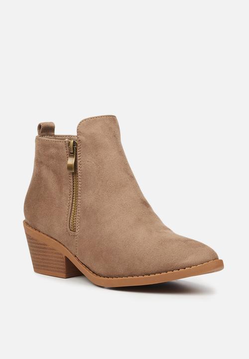 Butterfly Feet - Coraline 2 ankle boot - taupe