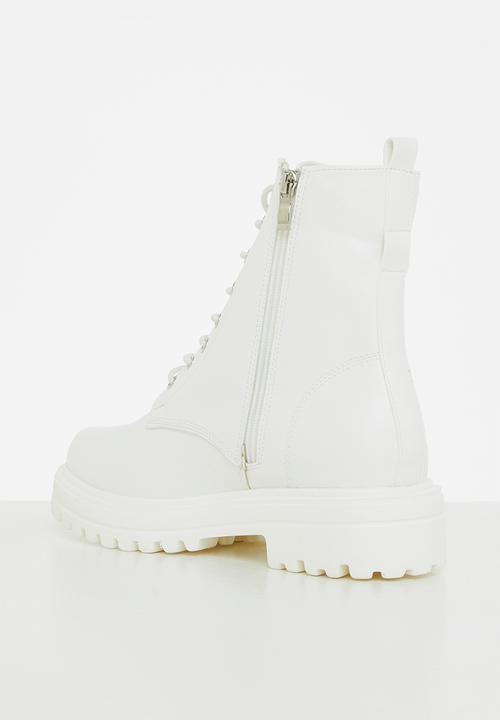 Madison® - Sade chunky lace up boot - white
