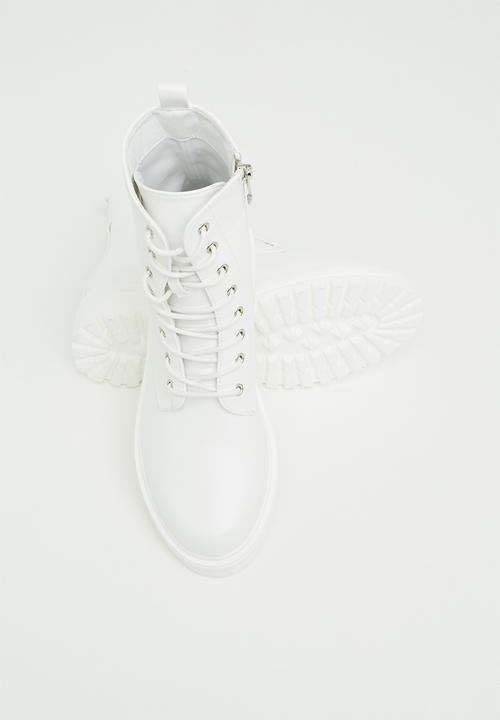 Madison® - Sade chunky lace up boot - white