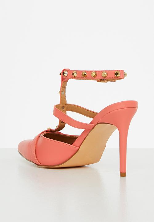 Madison® - Lolly pointed studded heel - coral