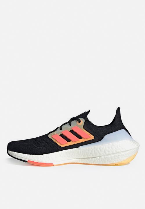 adidas Performance - Ultraboost 22 - core black/turbo/flash orange