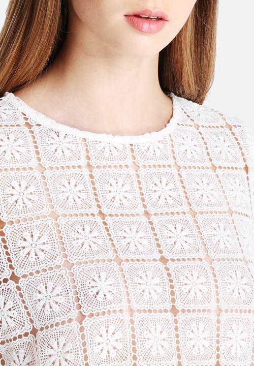 Glamorous - Square Crochet Crop