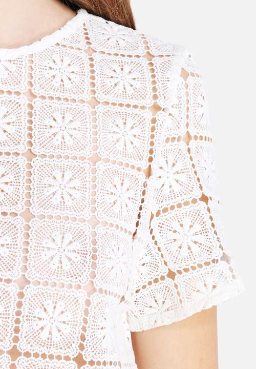 Glamorous - Square Crochet Crop