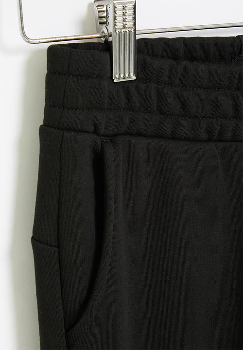 PUMA - Ess+ 2 col logo pants fl c b - black 