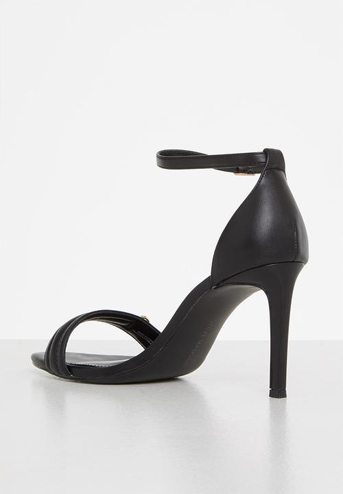 Steve Madden - Jynelle heel - black