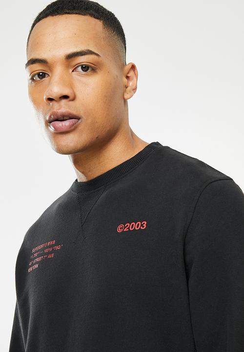 Superdry. - Corporate logo crew - black