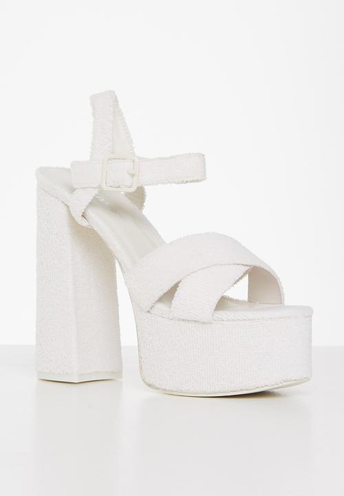 Public Desire - Content chunky platform high heel - white