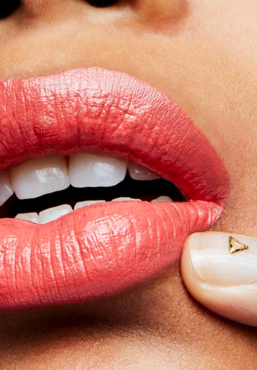 MAC - Amplified Crème Lipstick - Vegas Volt