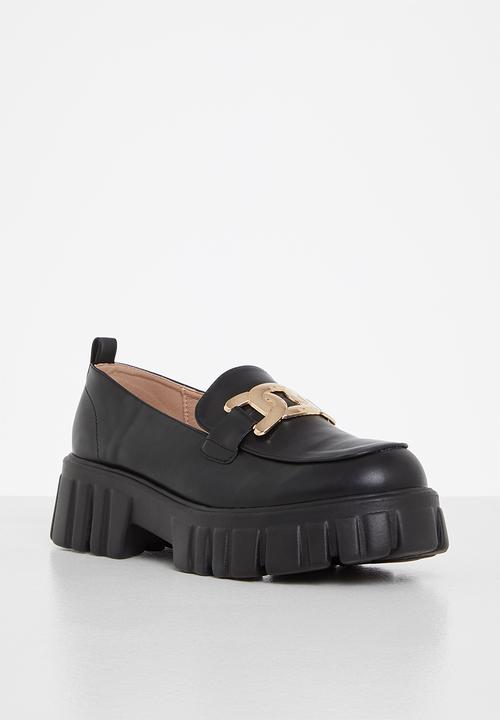 Seduction - Chunky chain trim loafer - black